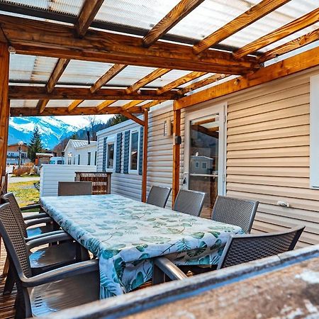 Bungalow 3 Chambres Pour 6 Pers Avec Climatisation Camping 3 Etoiles Samoëns Buitenkant foto
