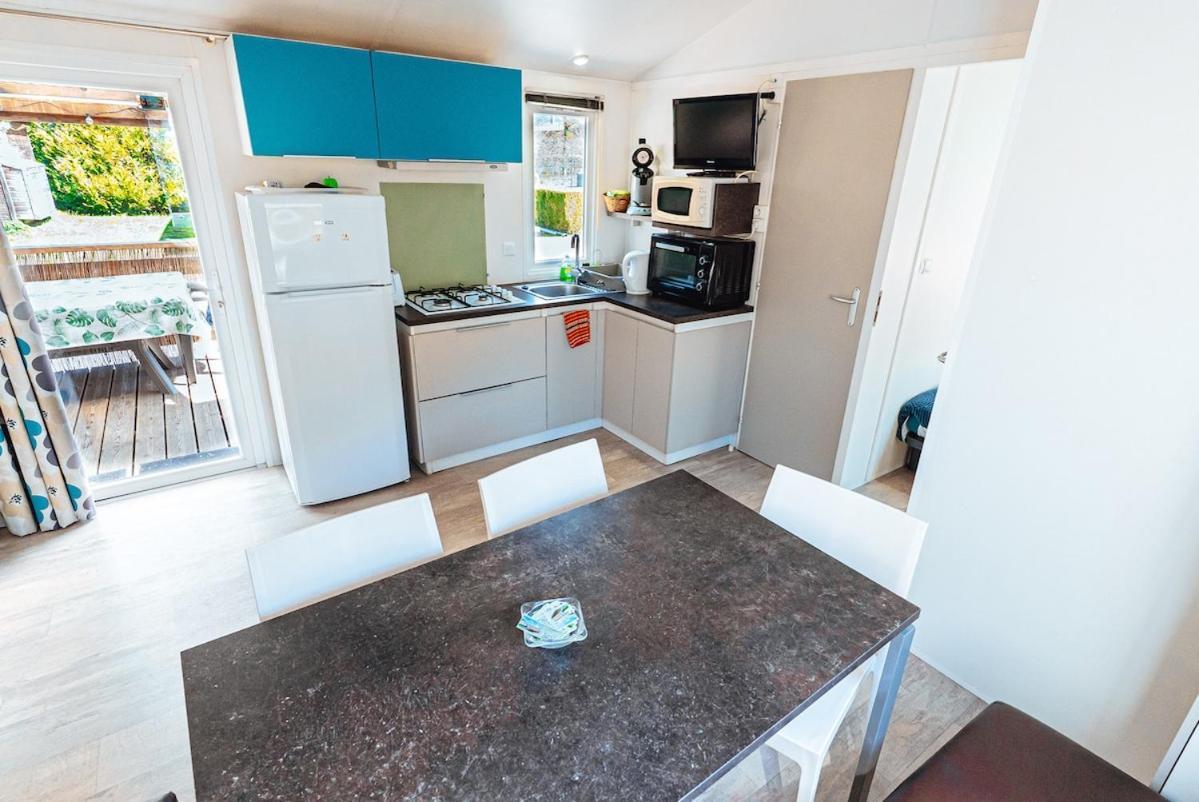 Bungalow 3 Chambres Pour 6 Pers Avec Climatisation Camping 3 Etoiles Samoëns Buitenkant foto