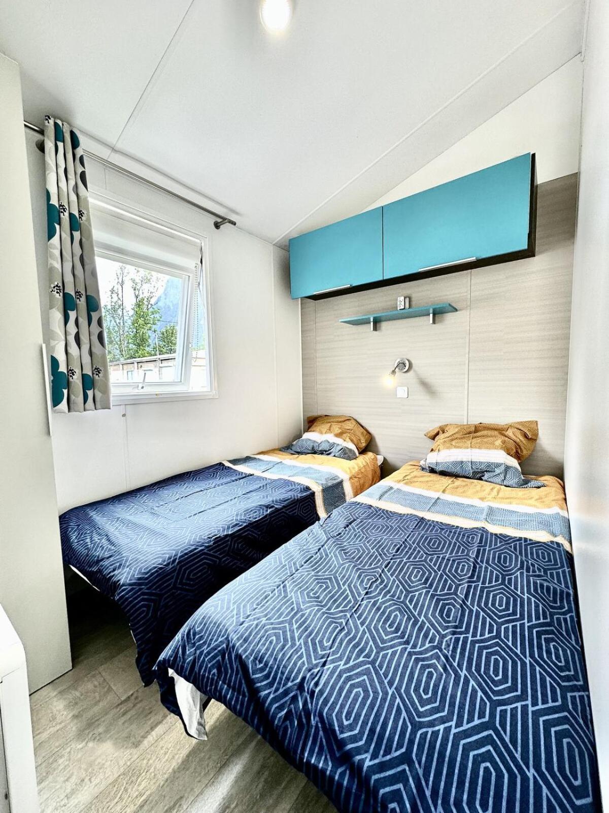 Bungalow 3 Chambres Pour 6 Pers Avec Climatisation Camping 3 Etoiles Samoëns Buitenkant foto